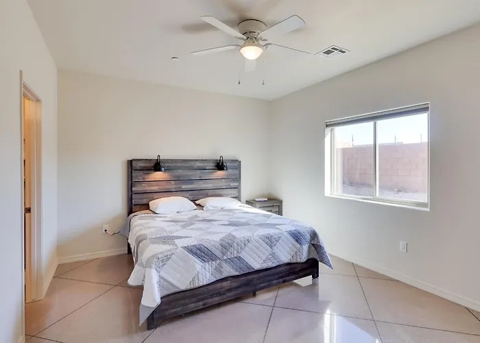 Desert Escape Near Havasu & London Bridge! Apartment