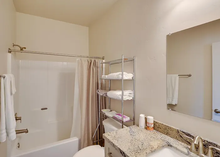 Desert Escape Near Havasu & London Bridge! Apartment Lake Havasu City